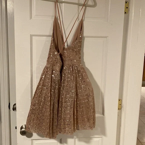 Purple Sequins dress - Picture 2 of 2